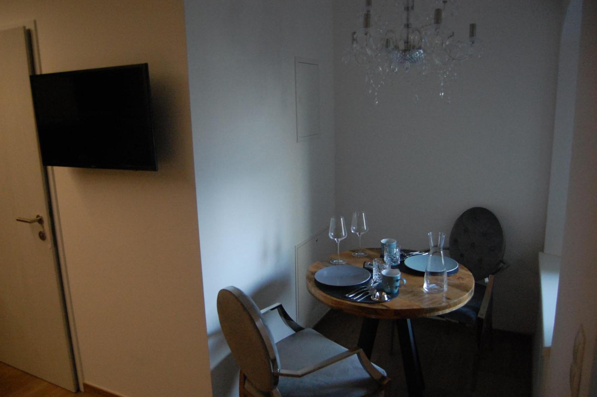 Aparthotel Myquartier Luxury Hideaways Innsbruck Esterno foto