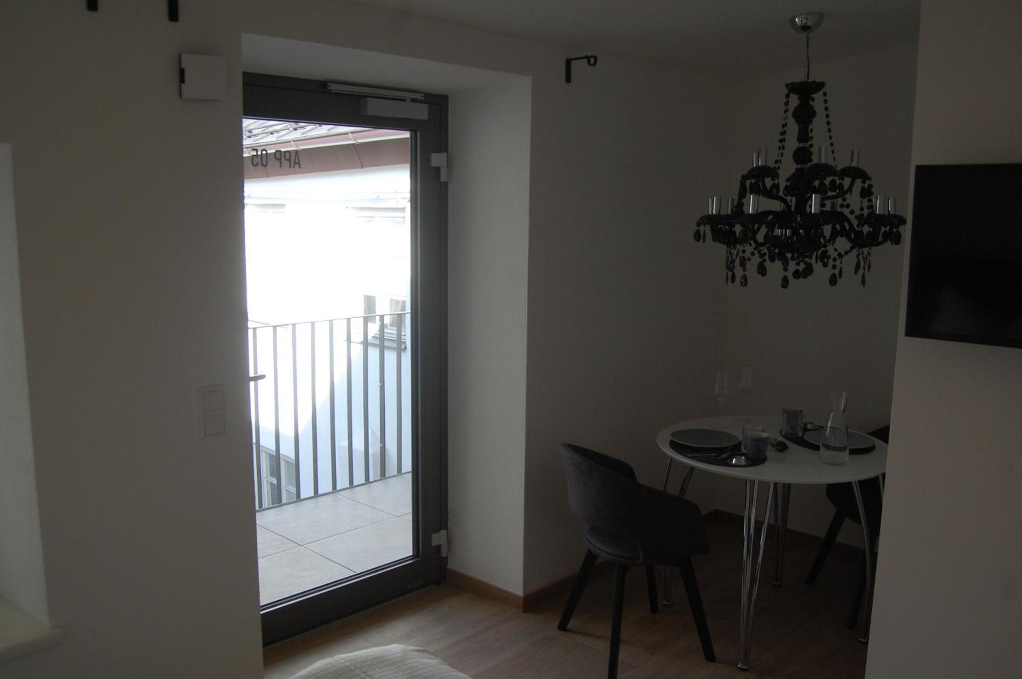 Aparthotel Myquartier Luxury Hideaways Innsbruck Esterno foto